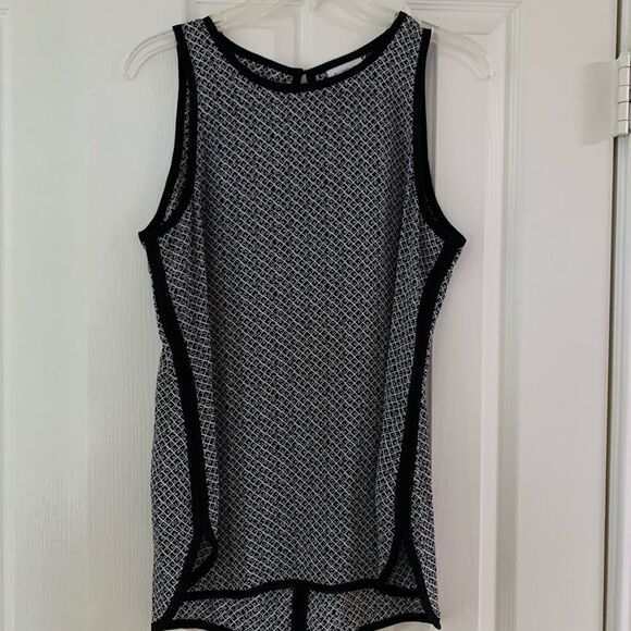 Liz Claiborne blouse  - Picture 2 of 6